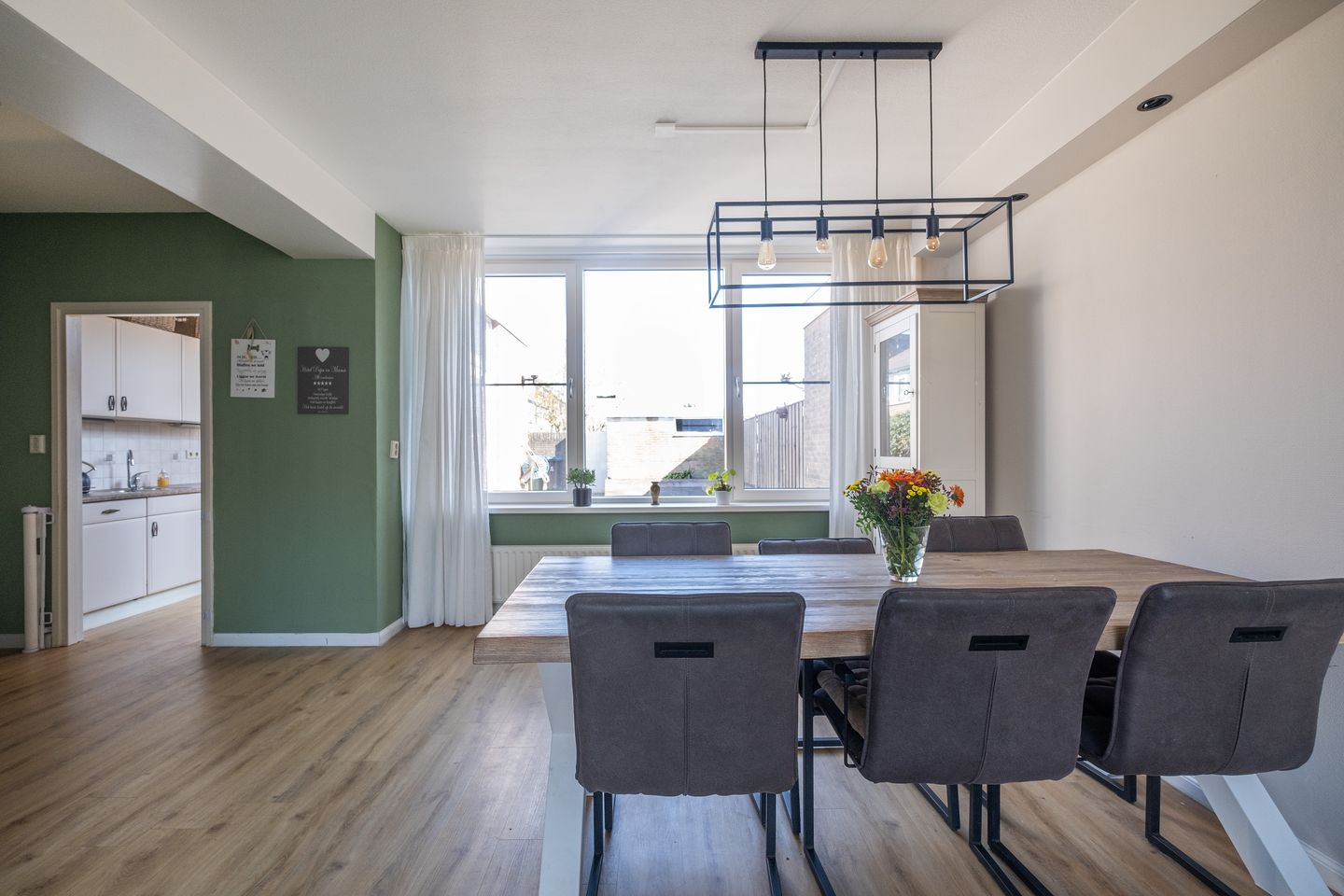 Photo 20 of Waalstraat 24