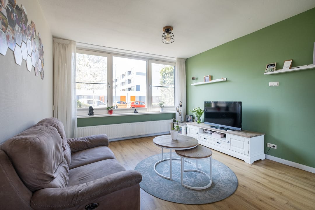 Photo 2 of Waalstraat 24