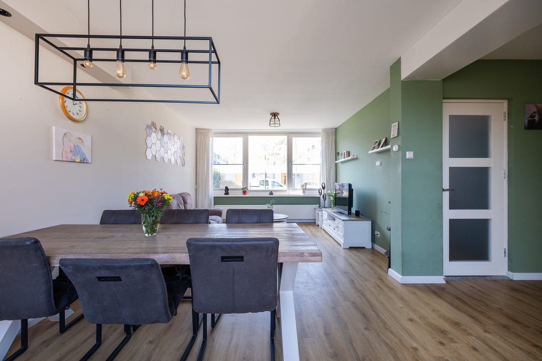 Photo 22 of Waalstraat 24