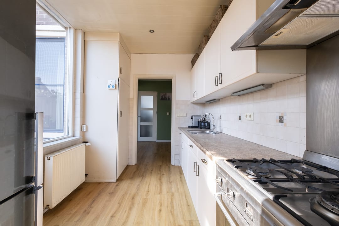 Photo 23 of Waalstraat 24