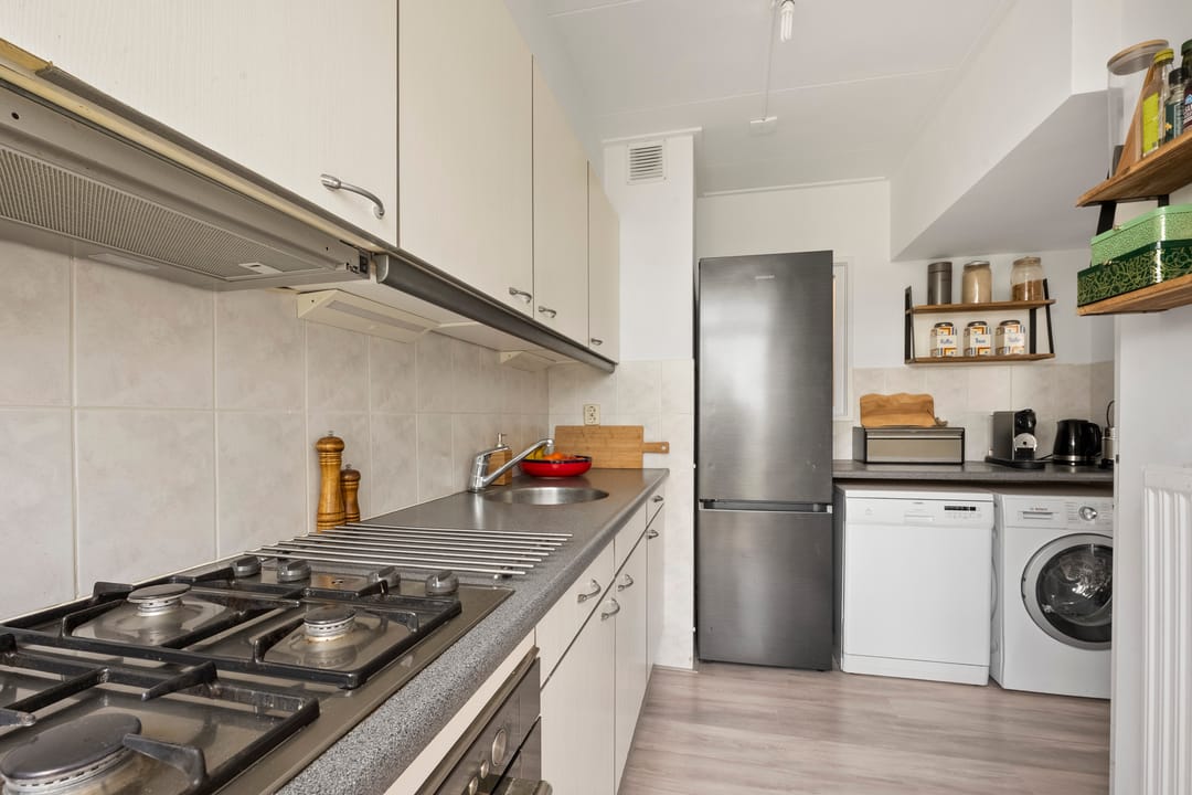 Photo 23 of Delftlaan 307-IV