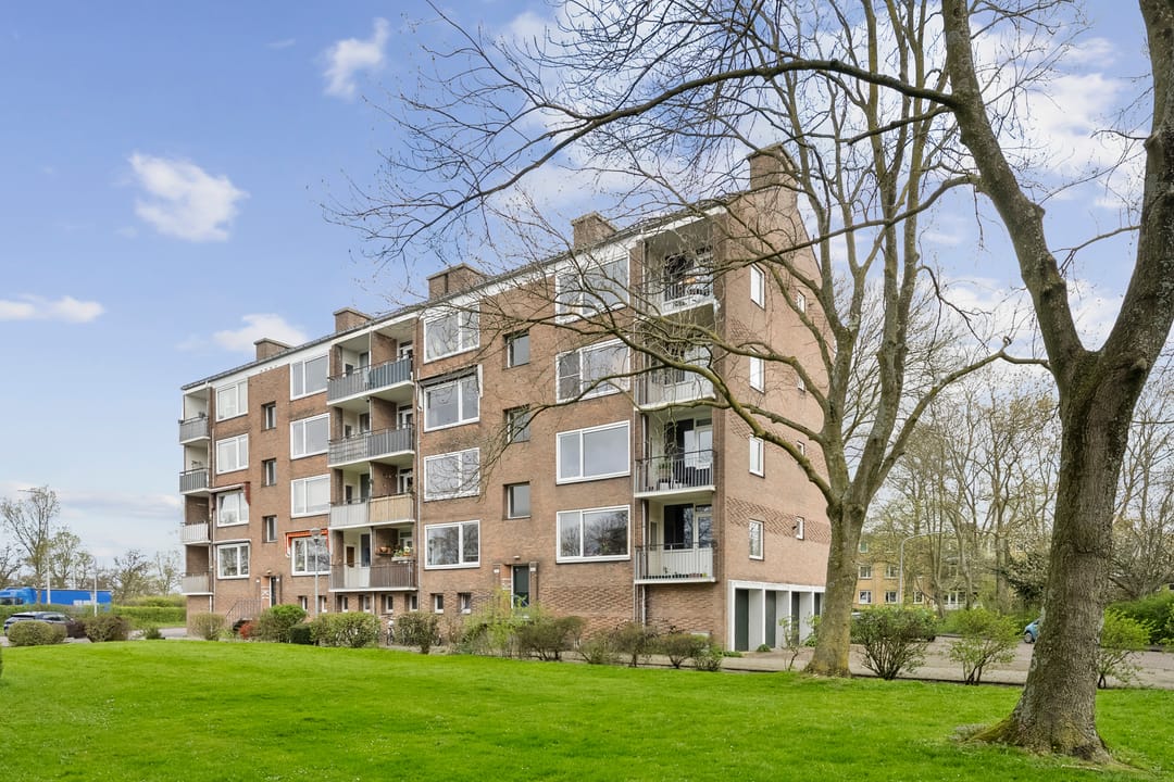 Photo 1 of Delftlaan 307-IV