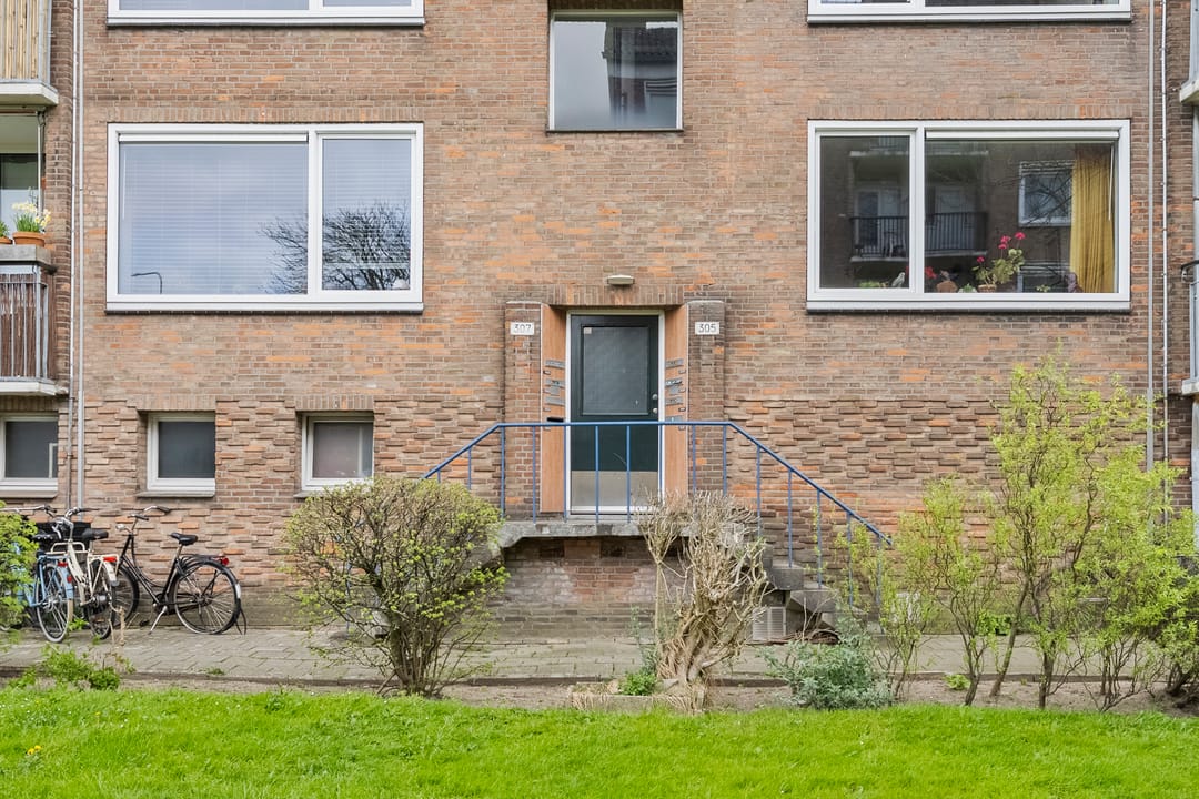 Photo 2 of Delftlaan 307-IV