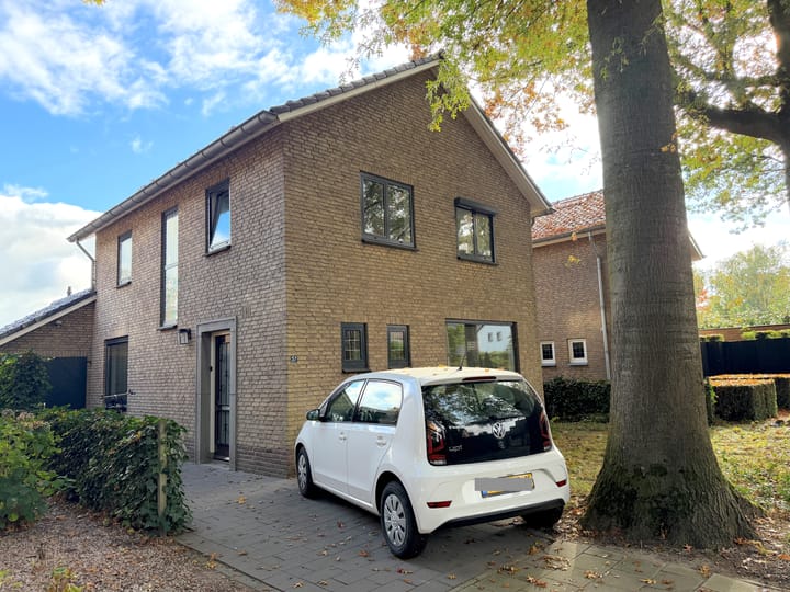 Photo 2 of Meester van Coothlaan 37