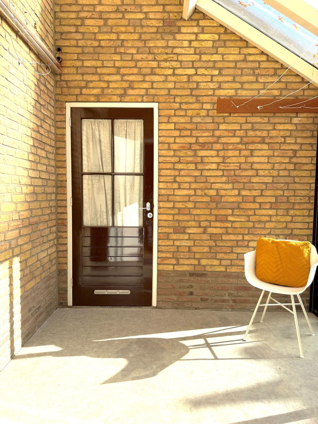 Fully renovated detached home with garage in the heart of Wijchen — 32
