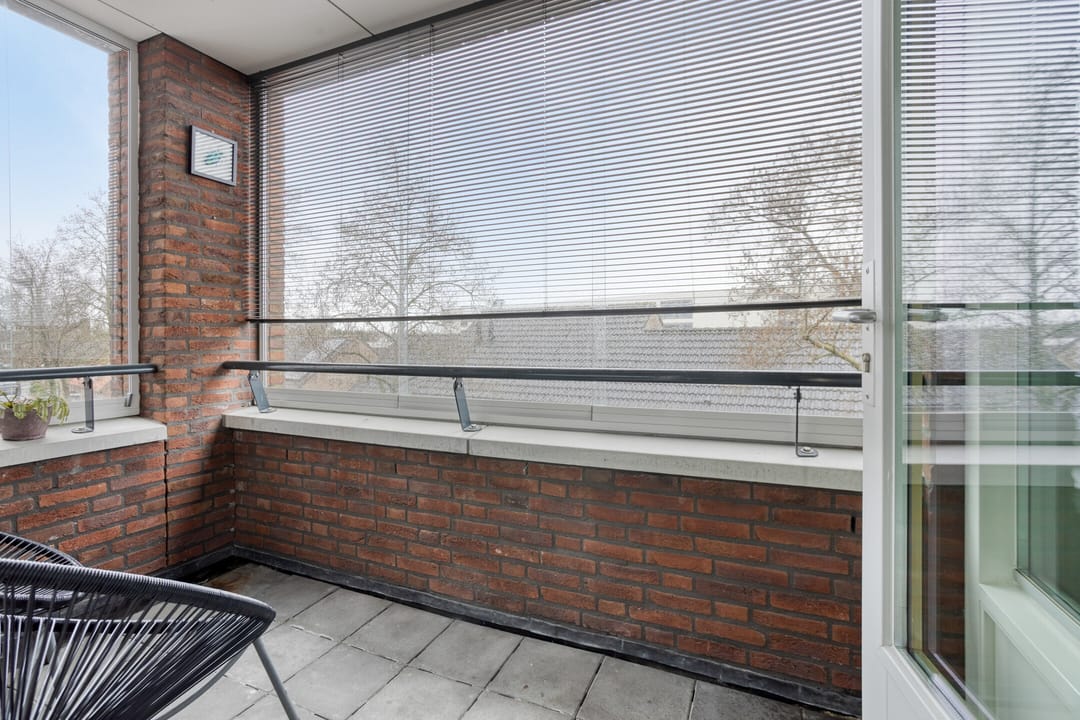 Spacious corner apartment with balcony and parking in Asten centre — 13