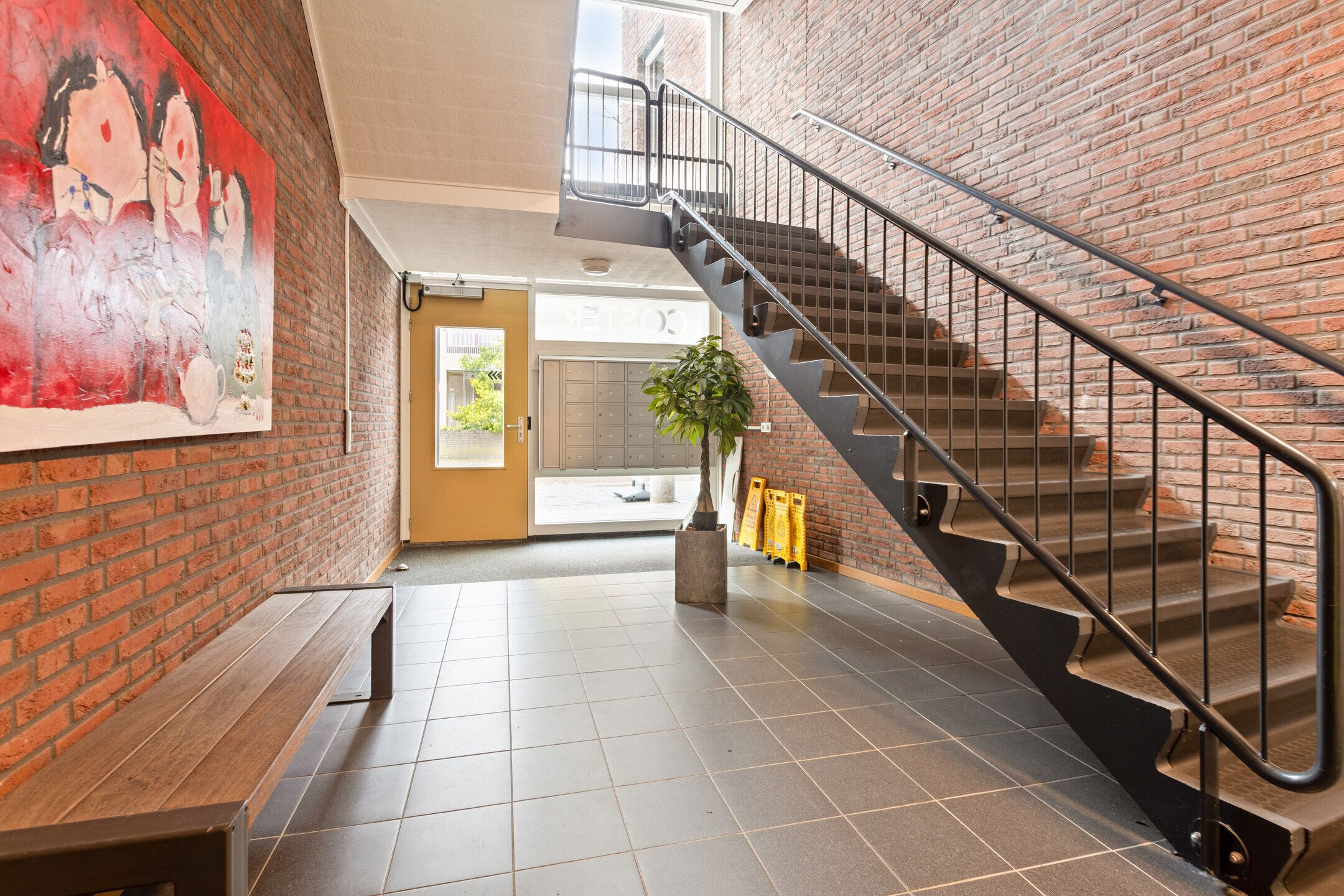 Spacious corner apartment with balcony and parking in Asten centre — 27