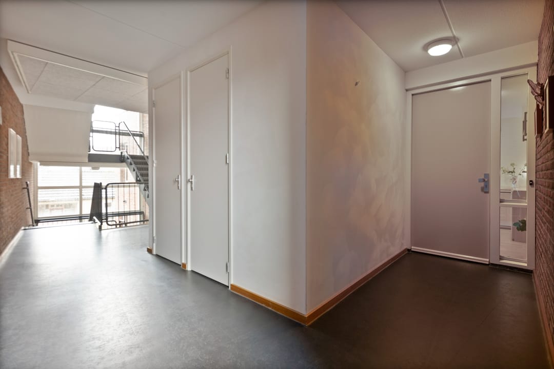 Spacious corner apartment with balcony and parking in Asten centre — 23