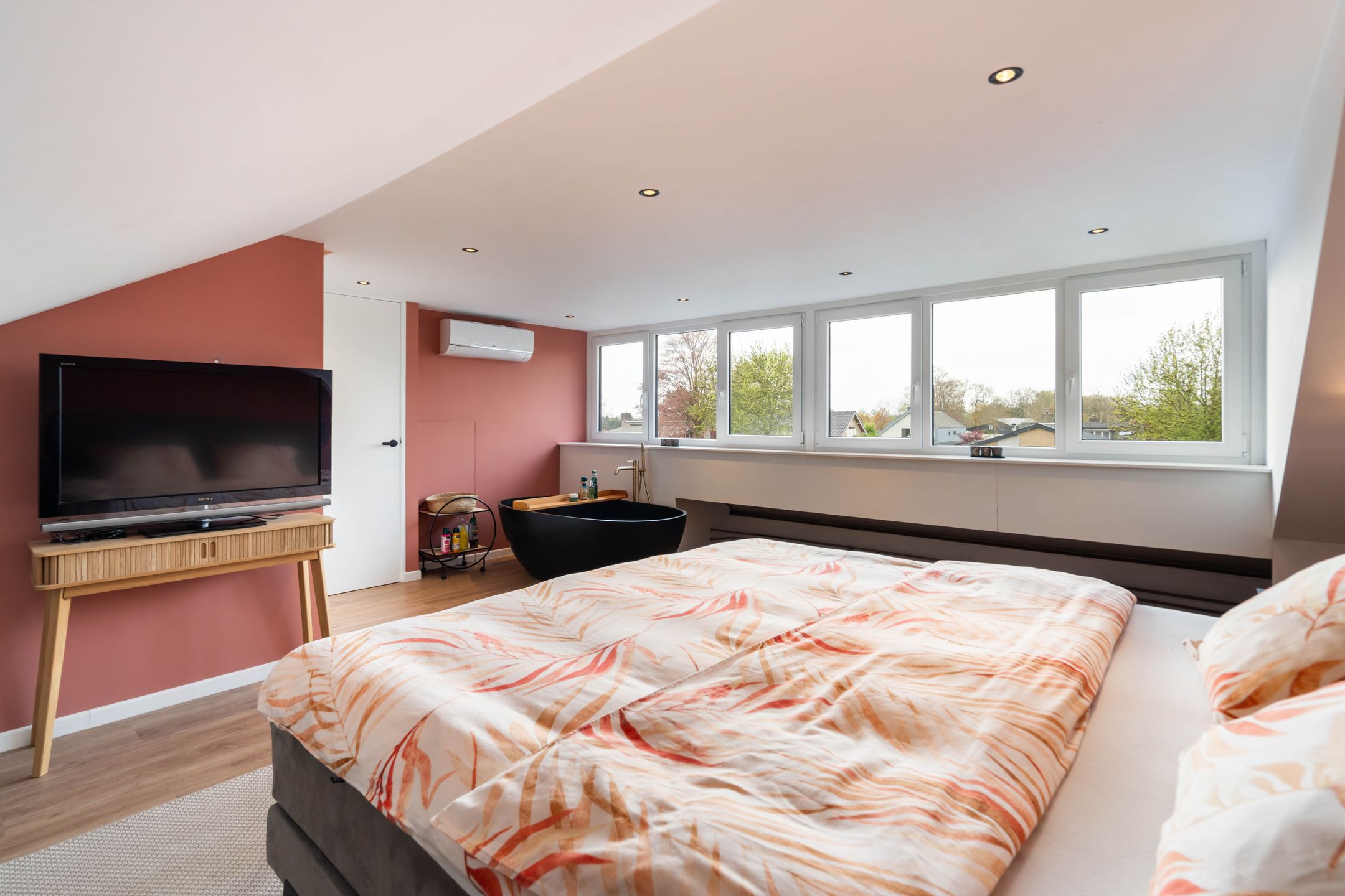 Foto 51 van Maaseikerweg 152