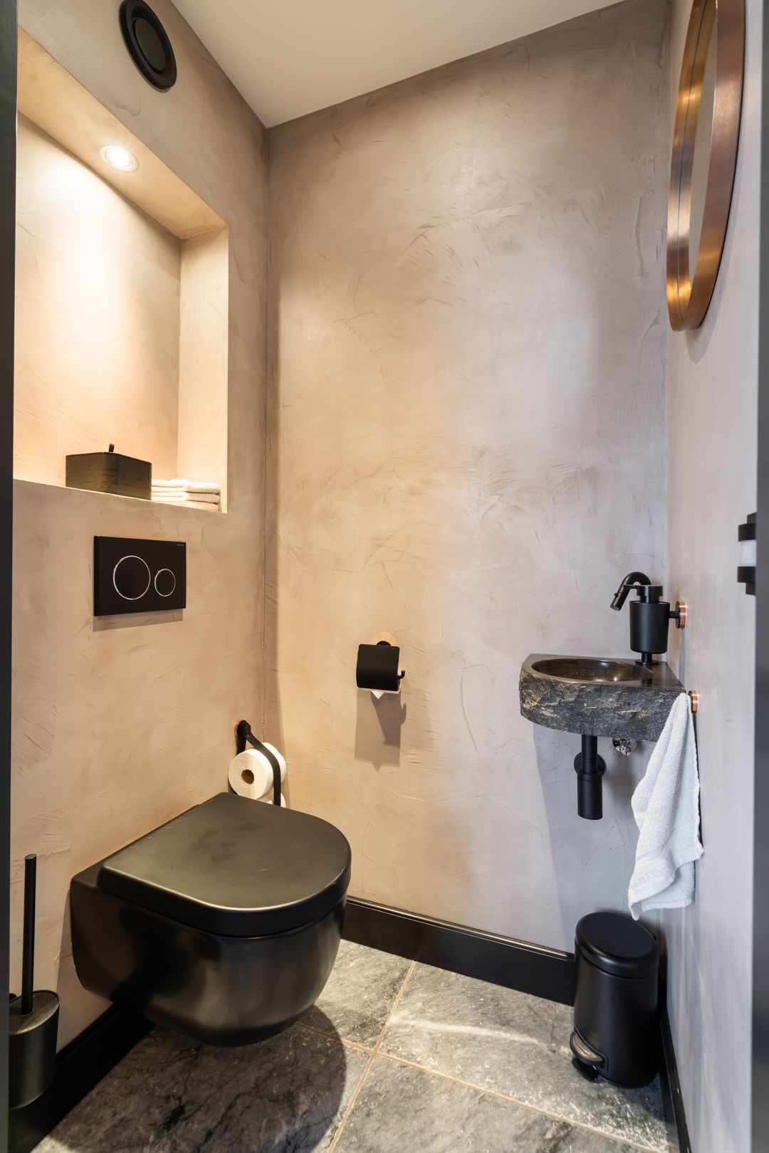 Foto 37 van Maaseikerweg 152