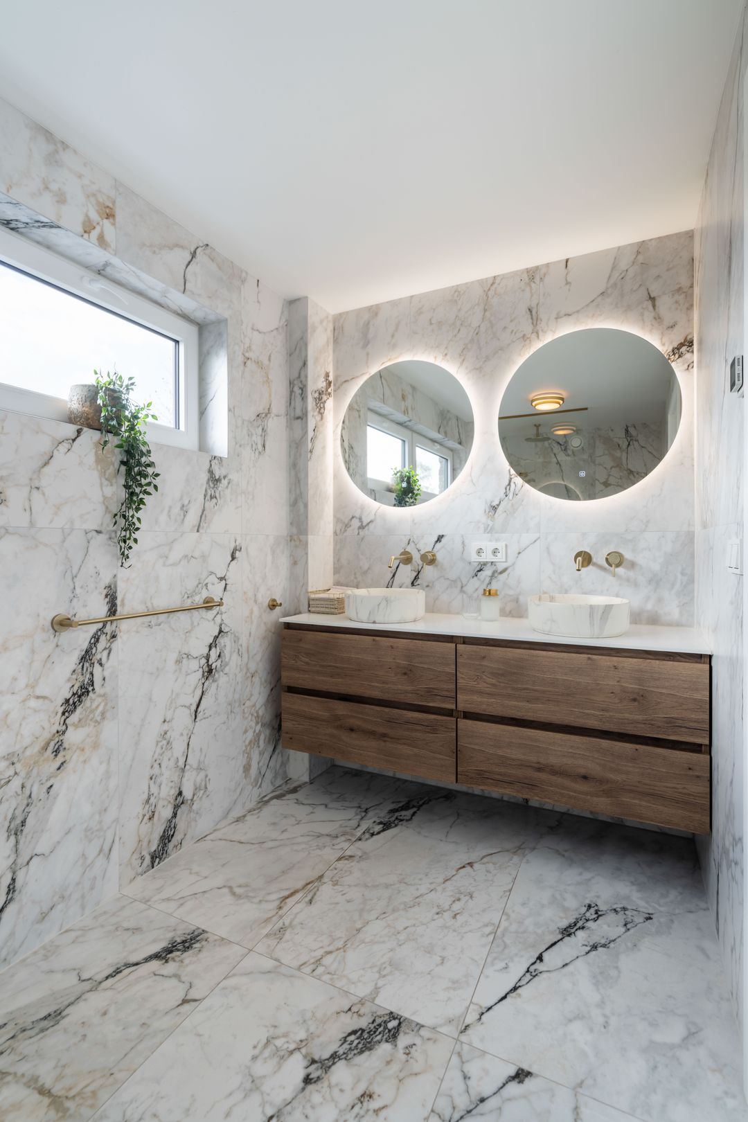 Foto 46 van Maaseikerweg 152