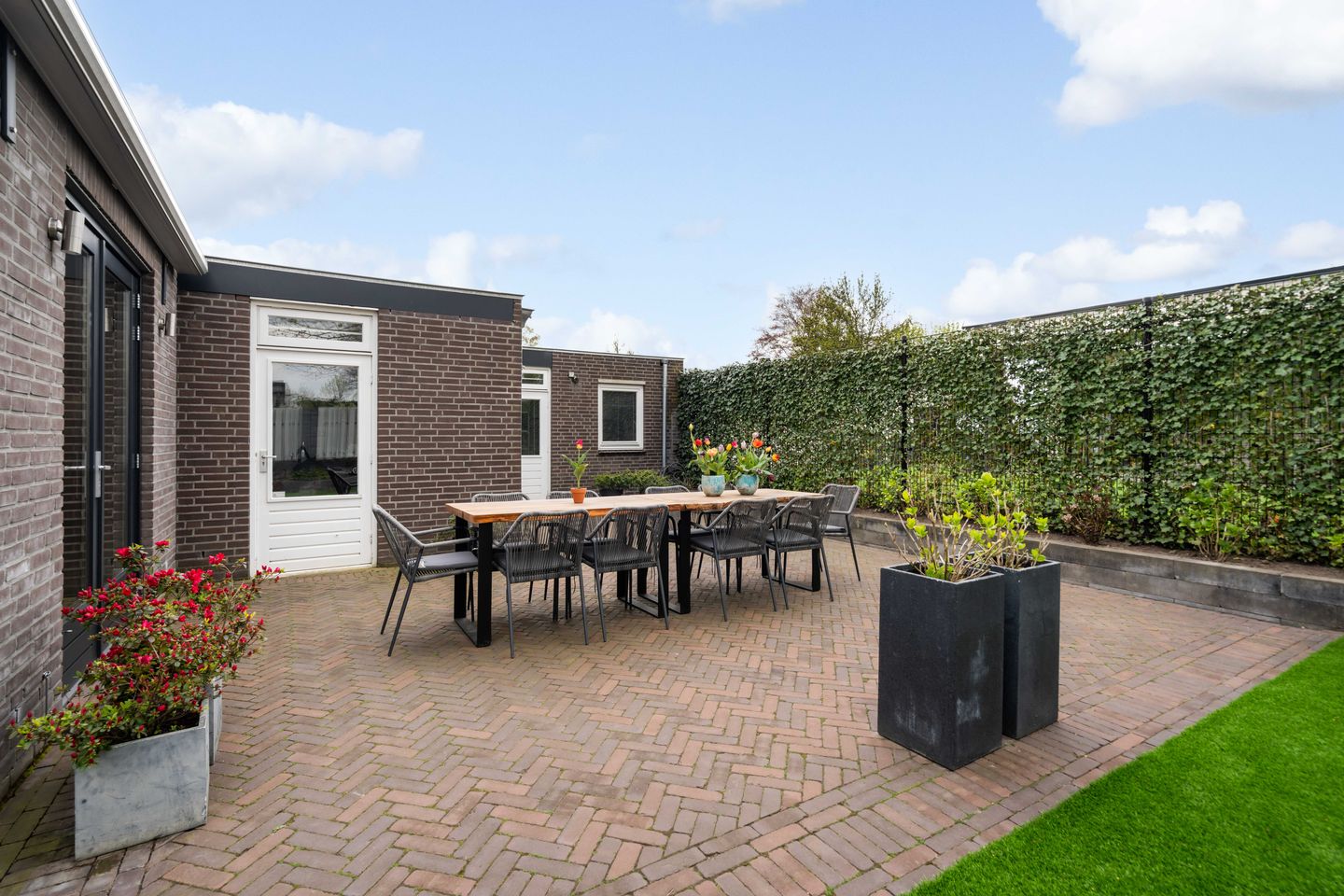 Foto 55 van Maaseikerweg 152