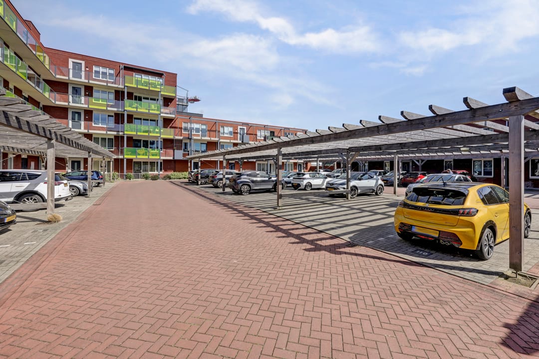 Photo 37 of De Pionier 108