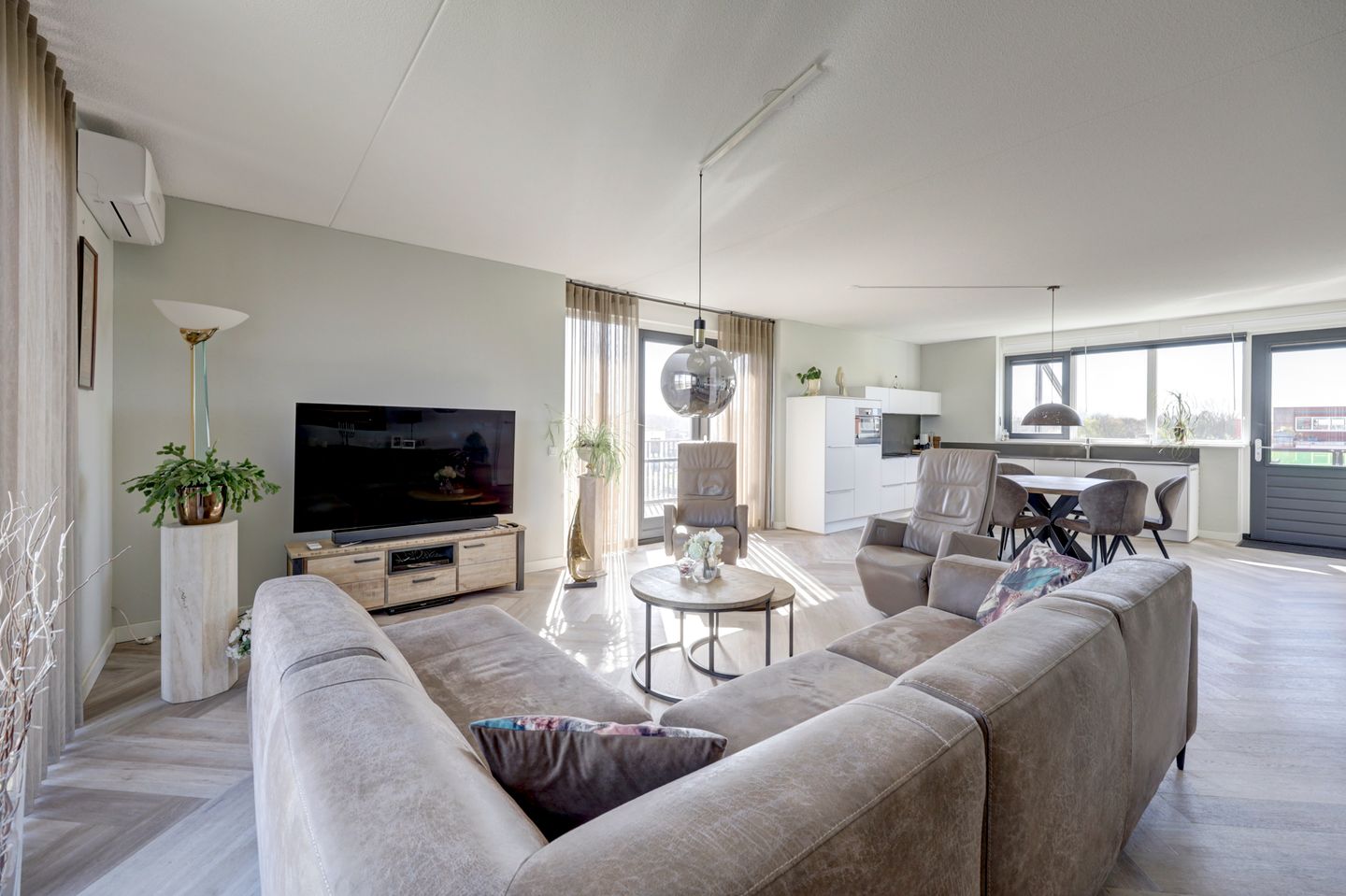 Photo 5 of De Pionier 108