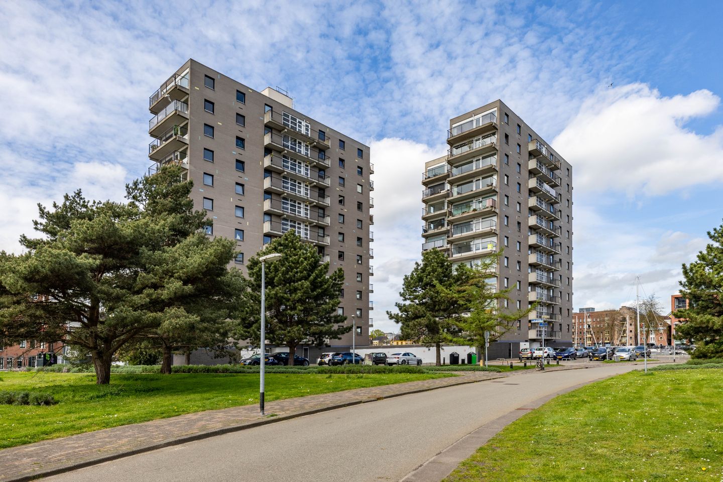 Renovated Apartment with City and Harbor Views in Rem Koolhaas Complex — 29