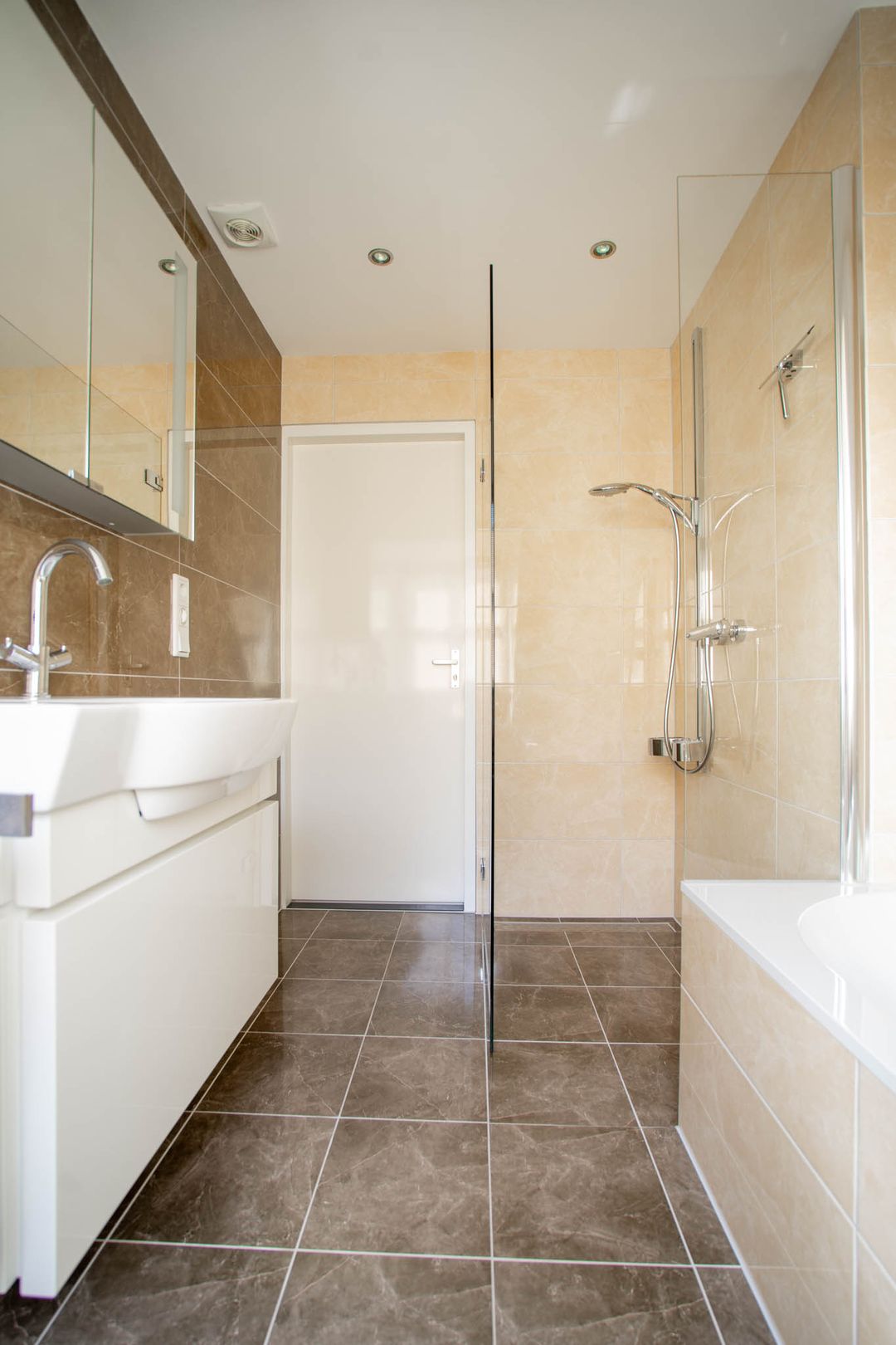 Foto 47 van Hagelkruis 44