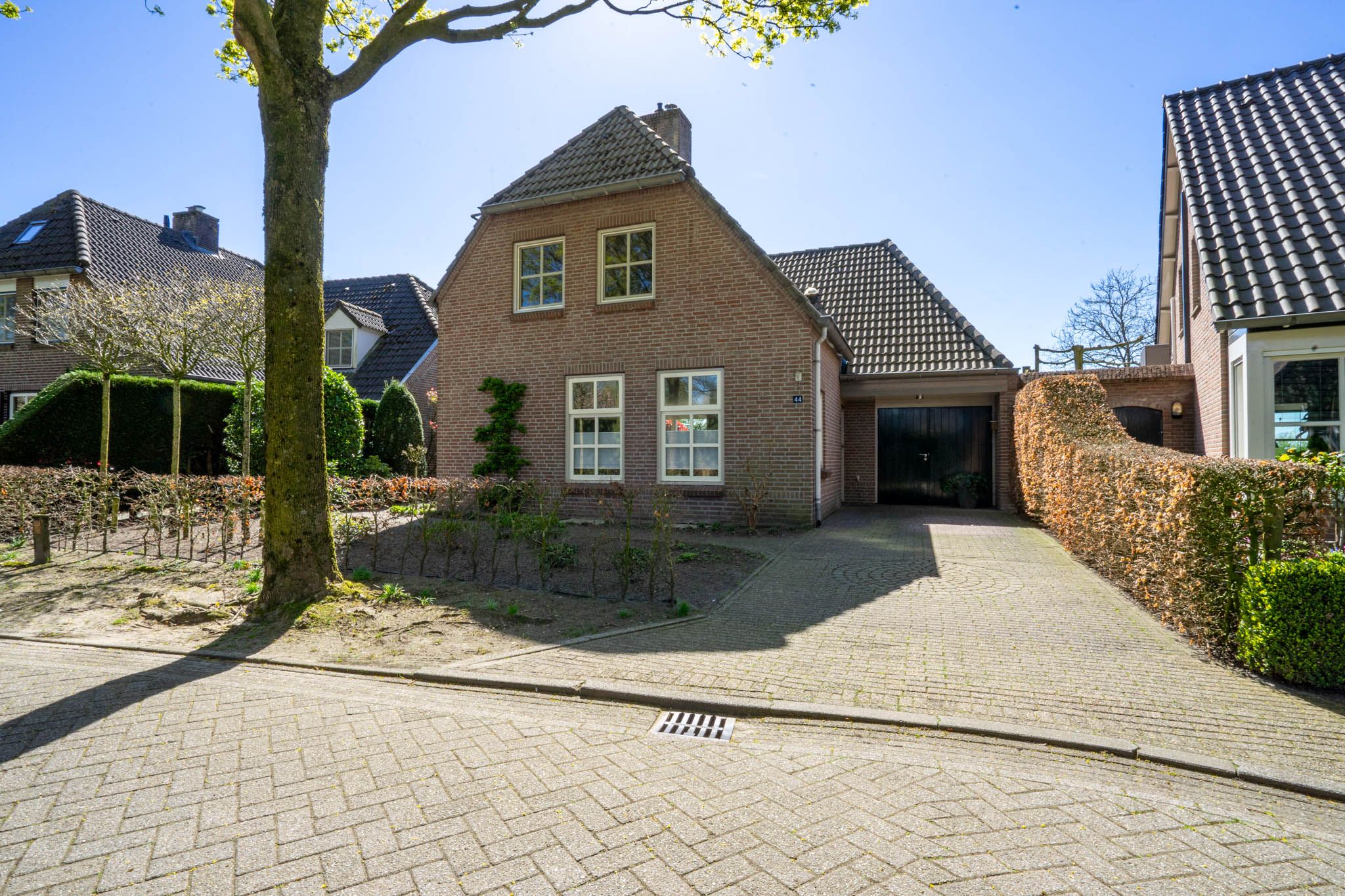 Foto 60 van Hagelkruis 44