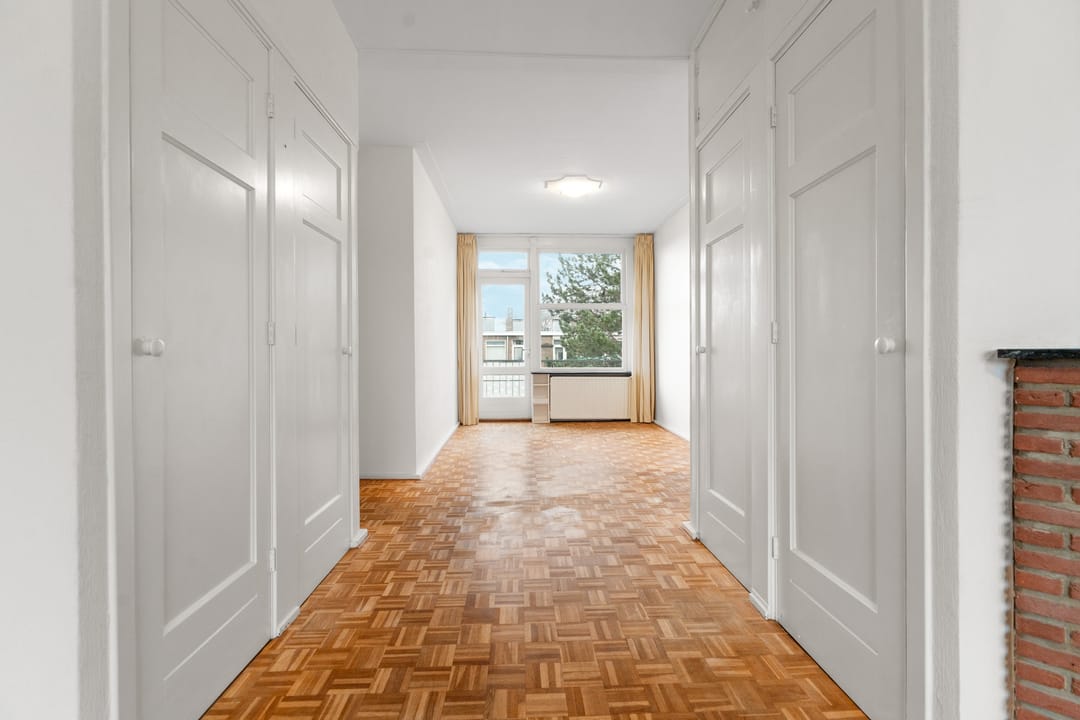 Photo 13 of Veenendaalkade 378