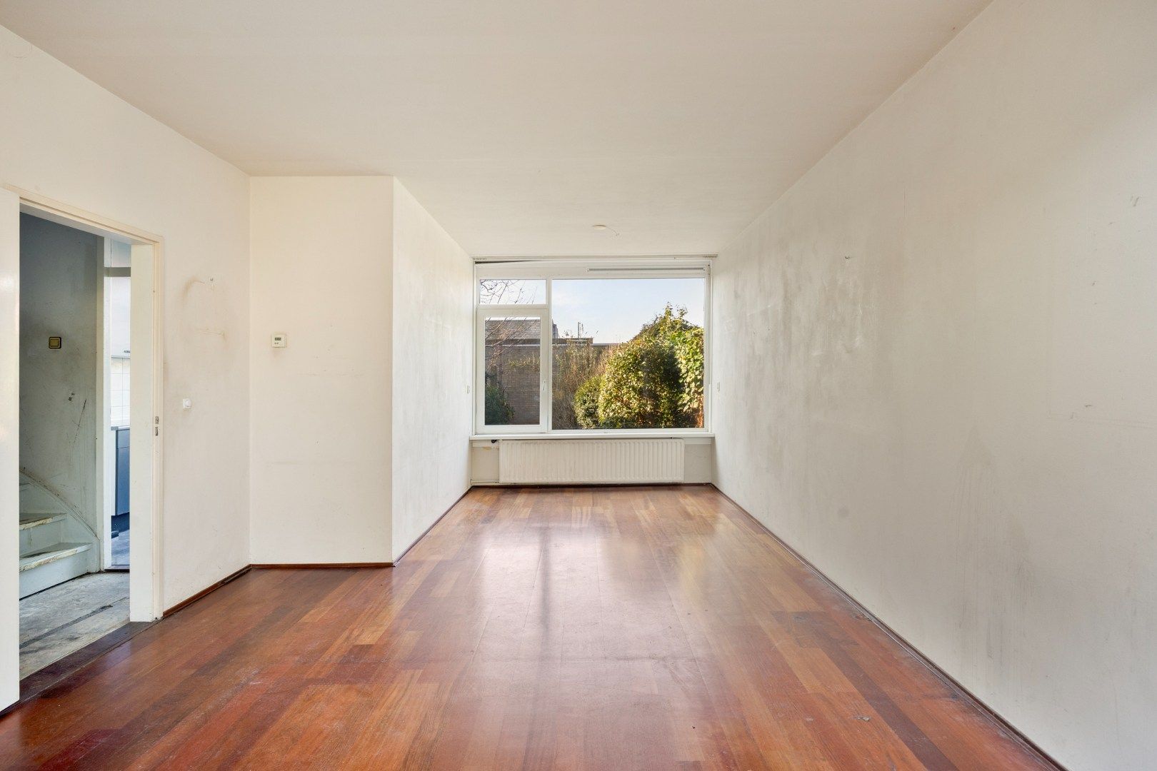 Photo 9 of Donker Curtiusstraat 35