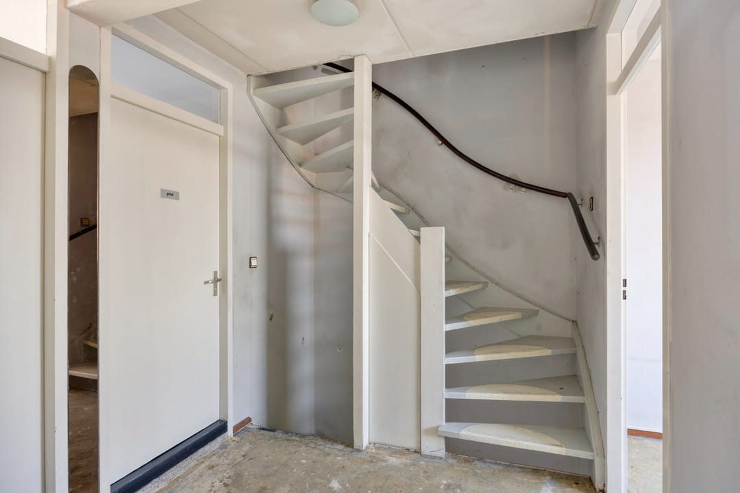 Photo 16 of Donker Curtiusstraat 35