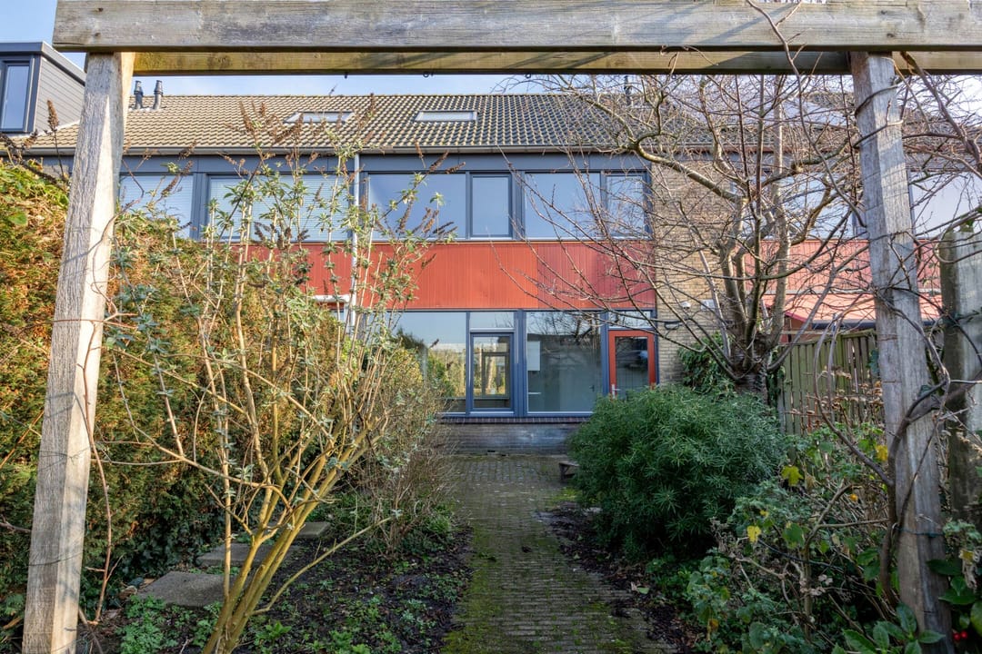 Photo 41 of Donker Curtiusstraat 35