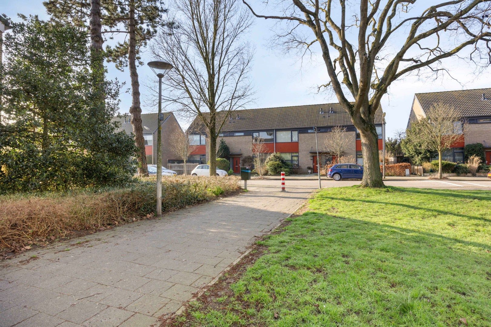 Photo 36 of Donker Curtiusstraat 35