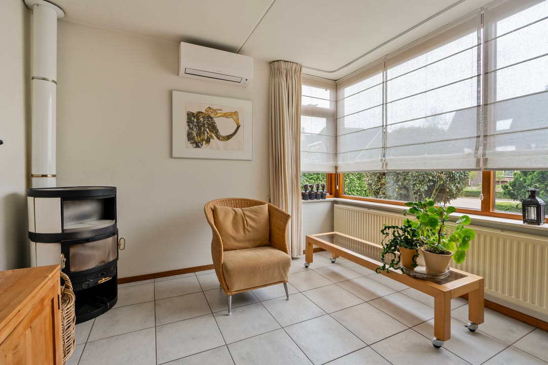 Photo 7 of Roerdompstraat 13