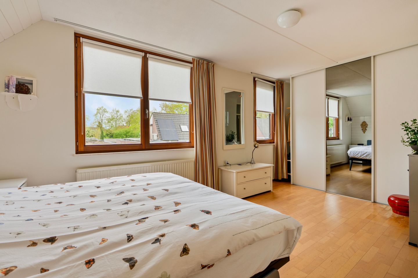 Photo 14 of Roerdompstraat 13