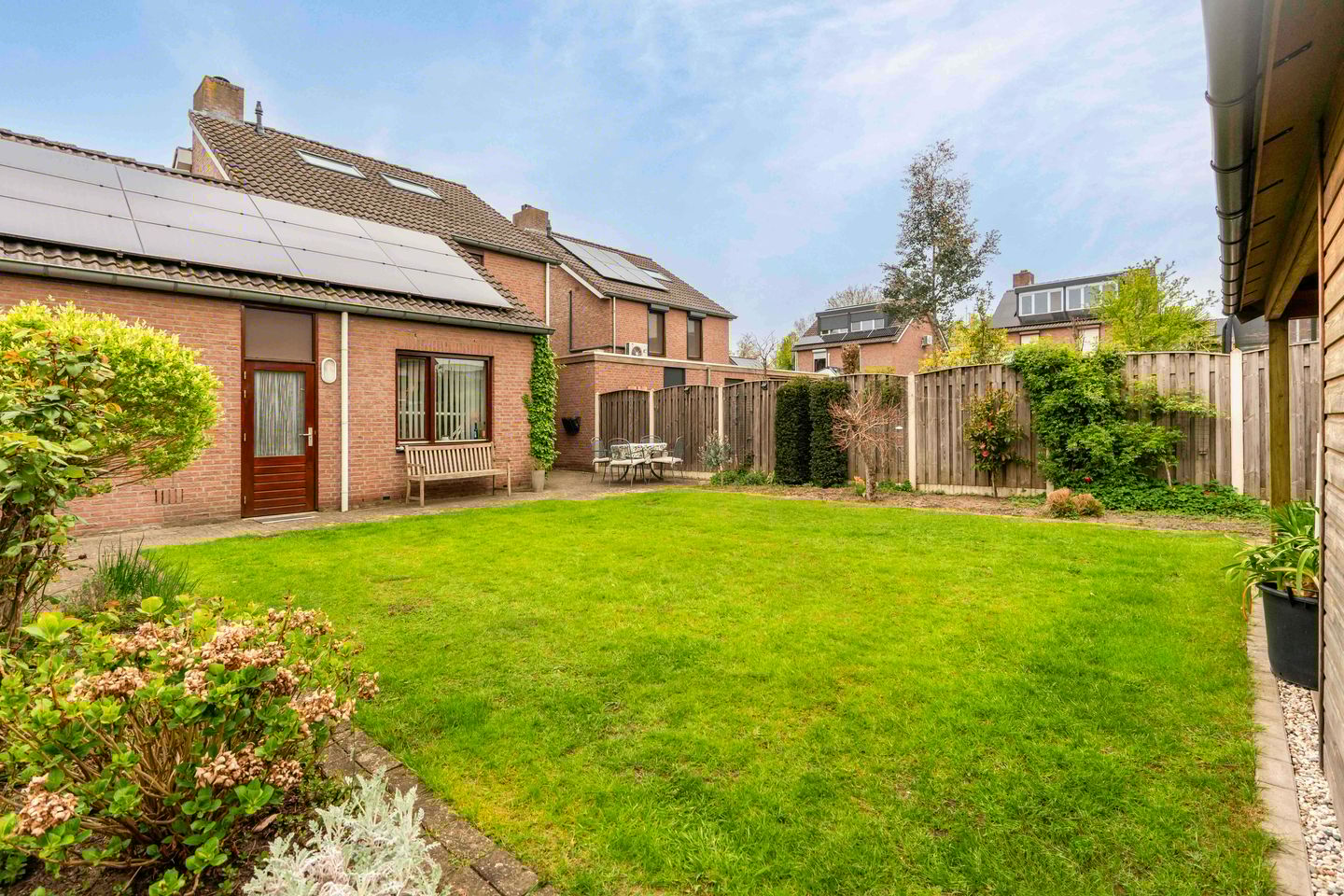 Photo 29 of Roerdompstraat 13