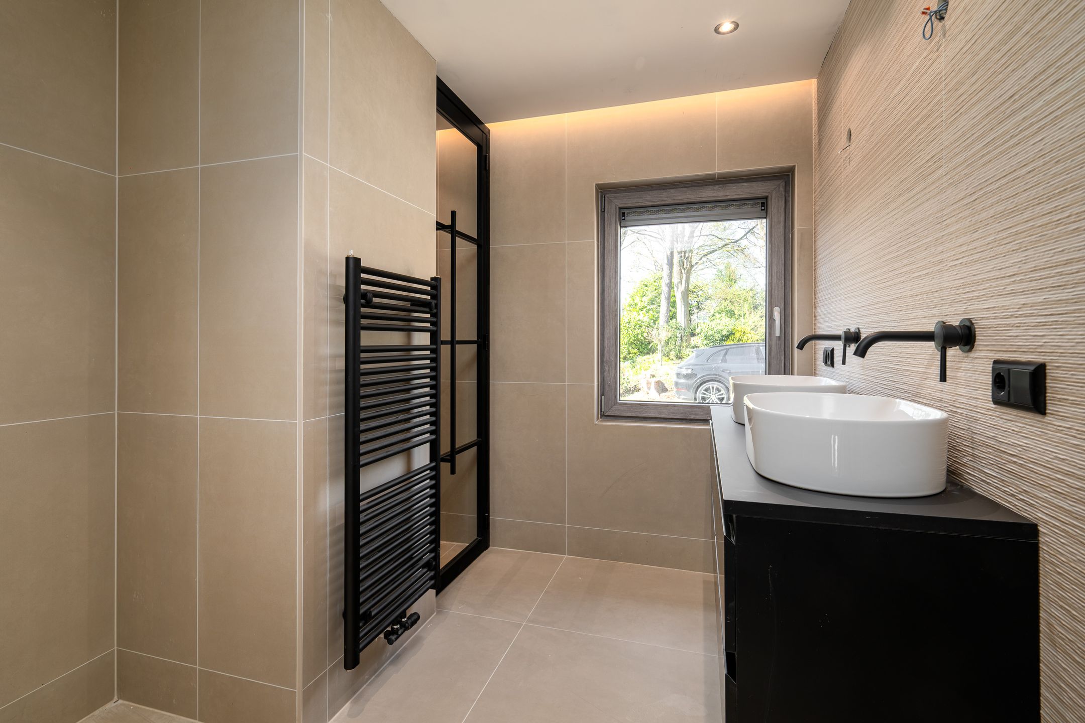 Foto 15 van Emmabergweg 41