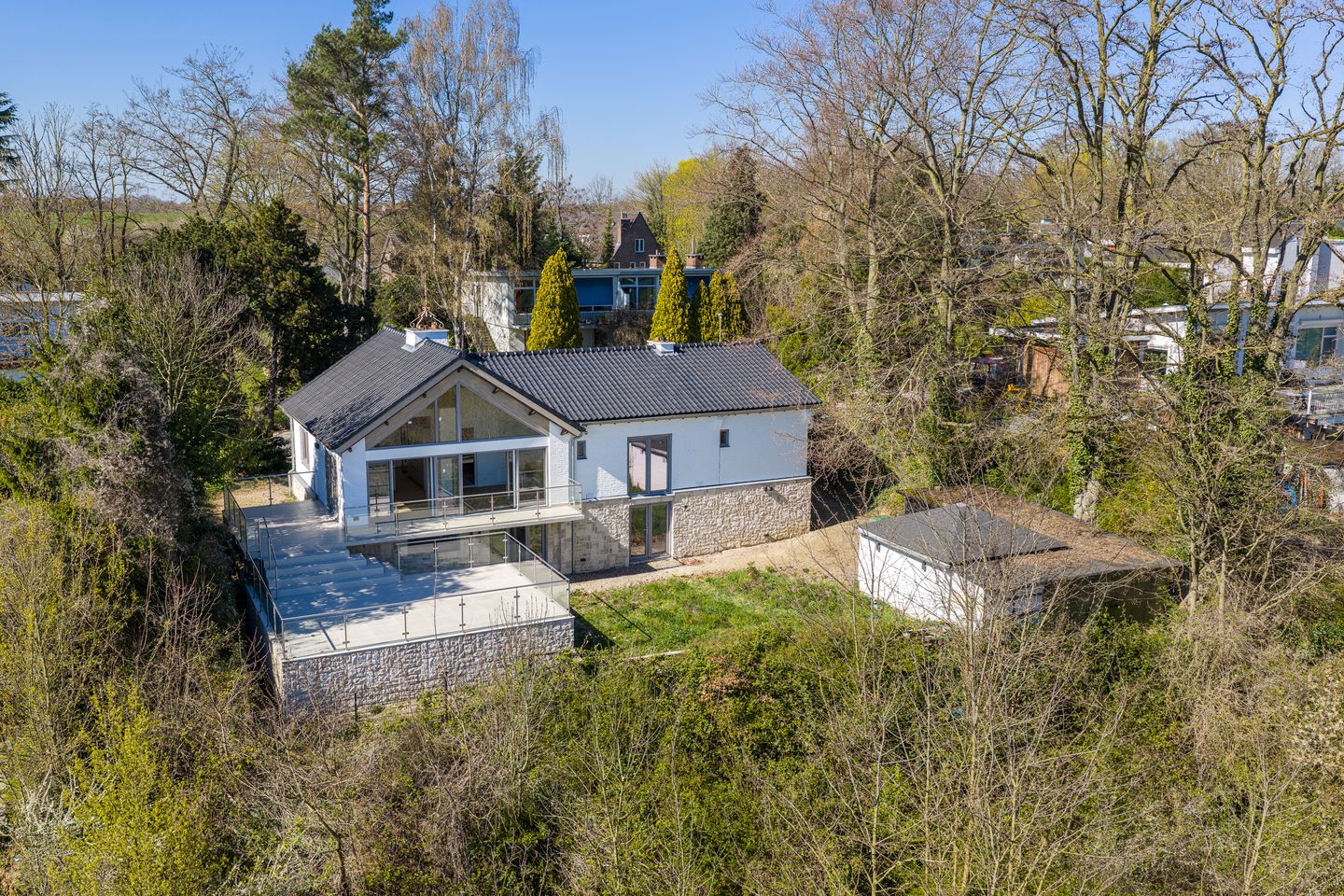 Foto 19 van Emmabergweg 41