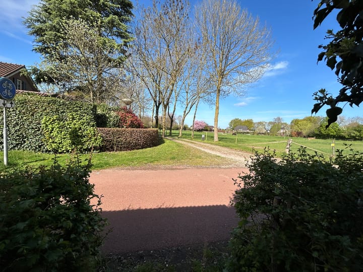 Foto 5 van Mezenpad 64