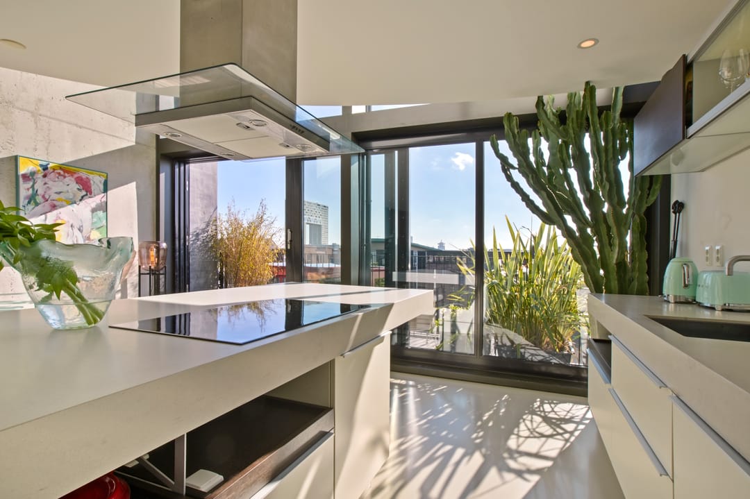 Photo 7 of Haparandaweg 934-A