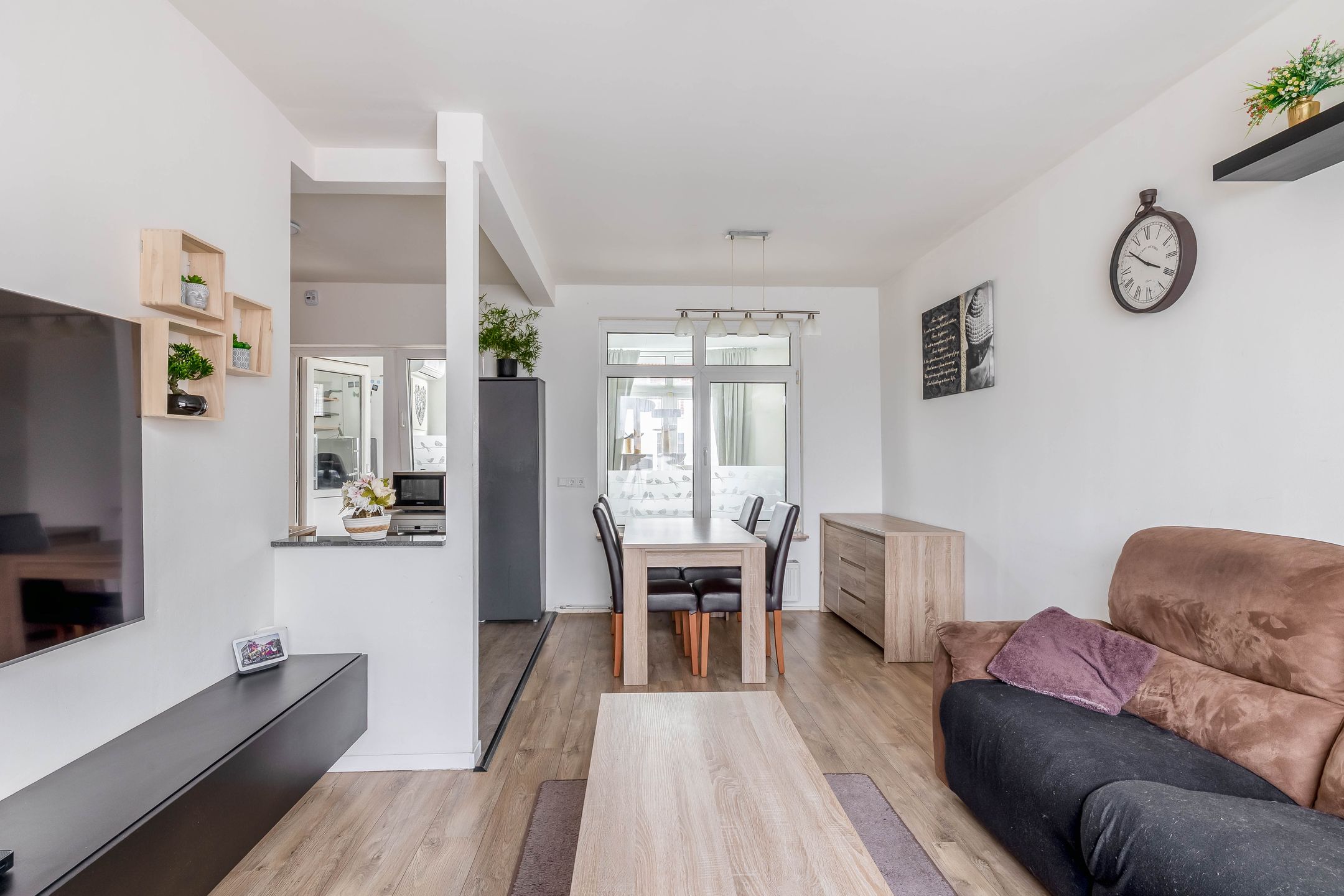 Foto 6 van van Wevelickhovenstraat 64