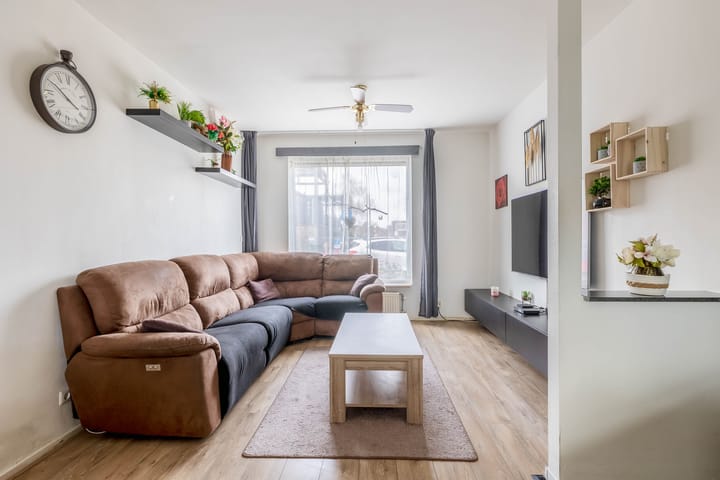 Foto 4 van van Wevelickhovenstraat 64