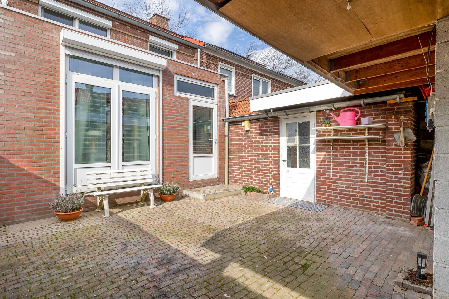 Foto 14 van van Wevelickhovenstraat 64