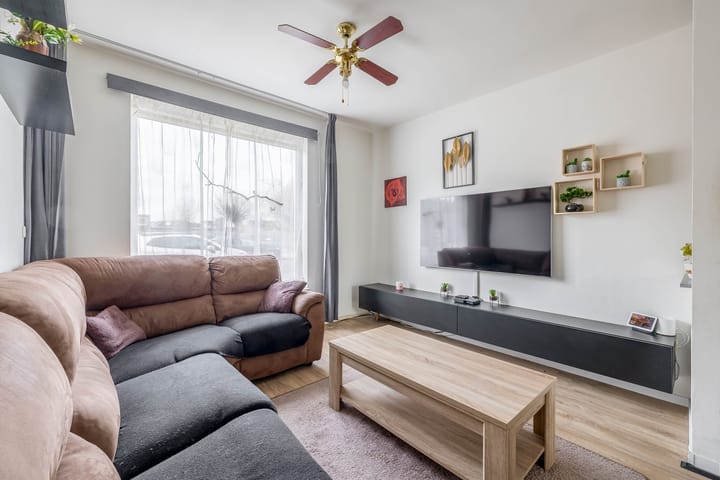 Foto 5 van van Wevelickhovenstraat 64