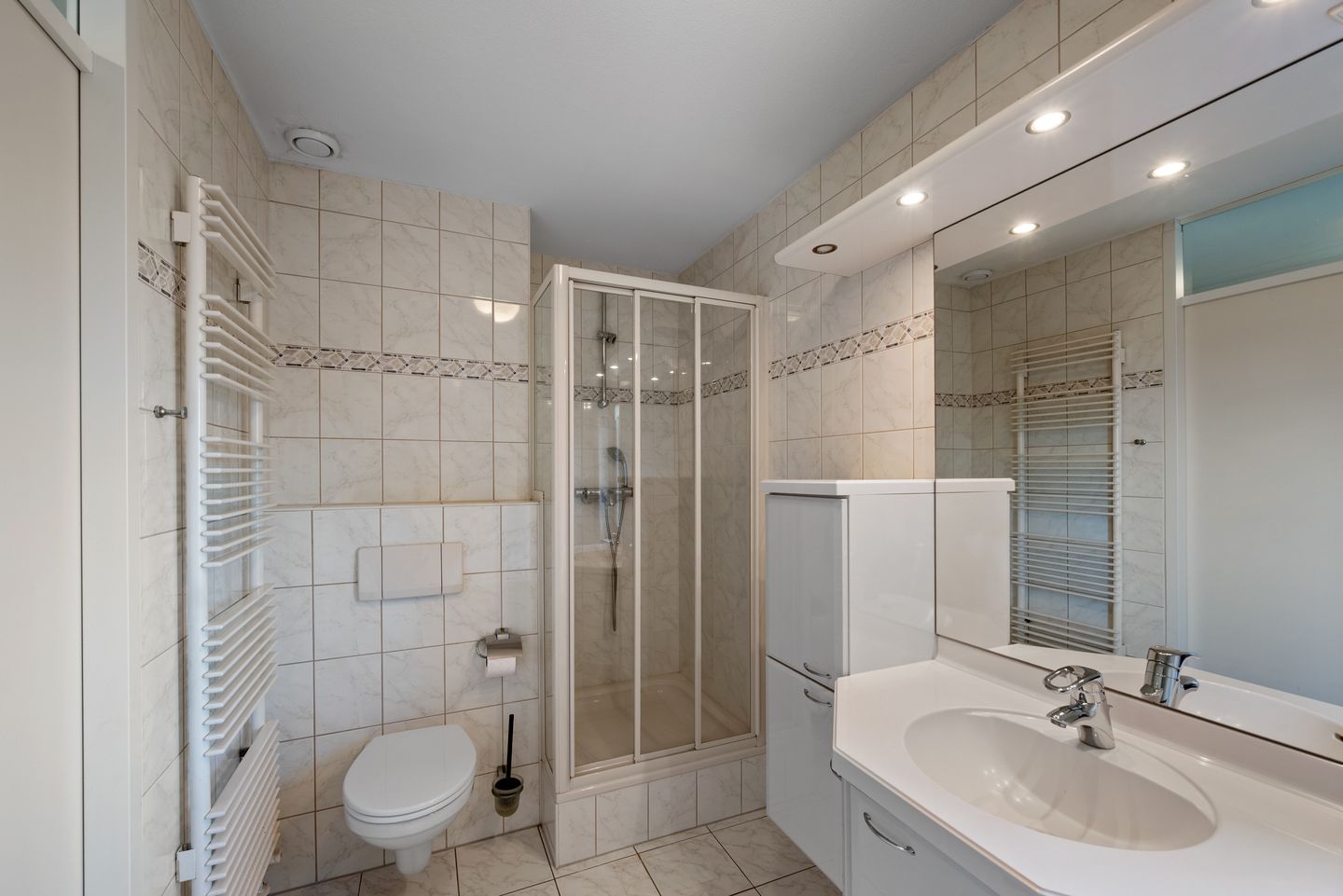 Foto 25 van Varossieaupalet 43