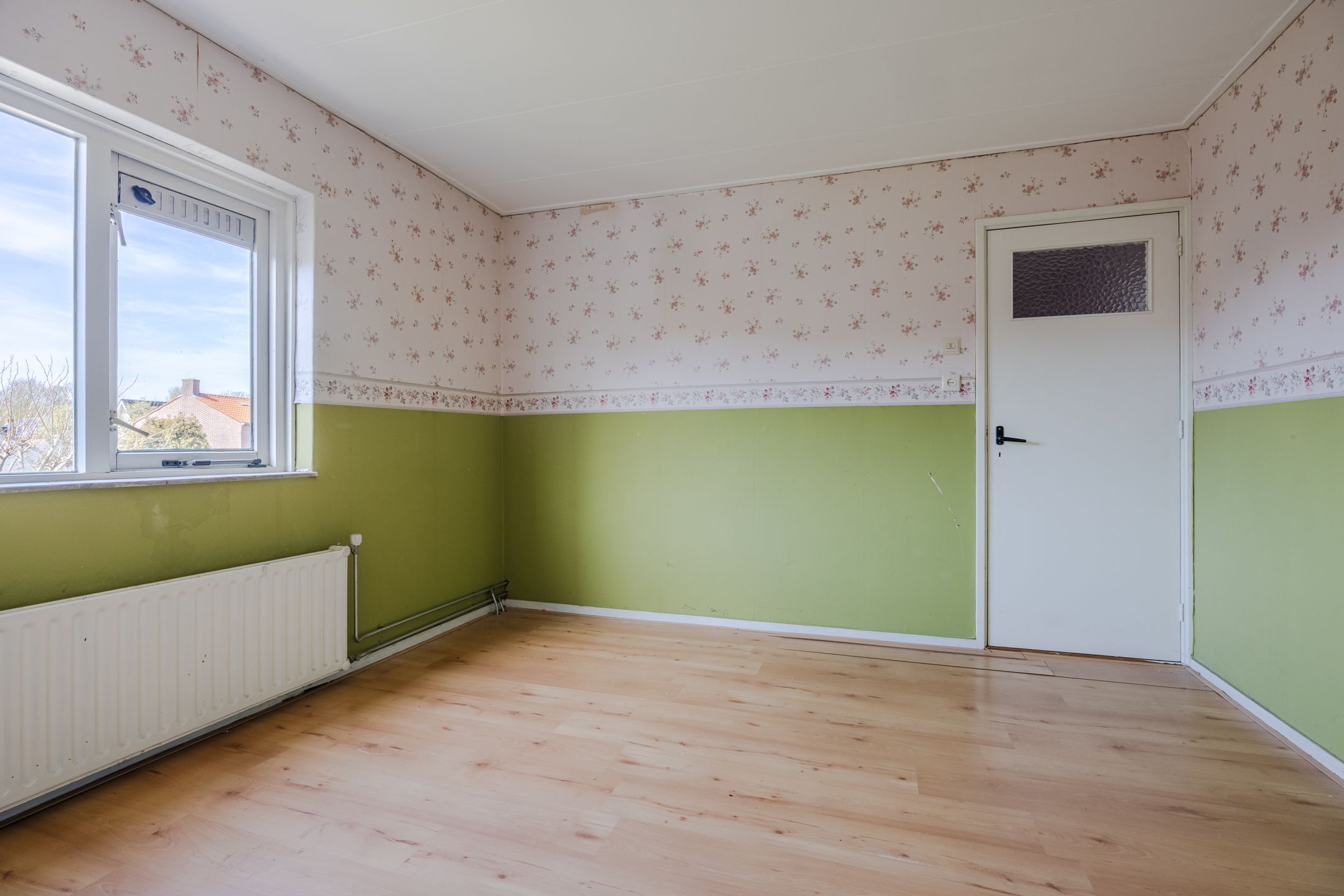 Foto 12 van Julianalaan 14