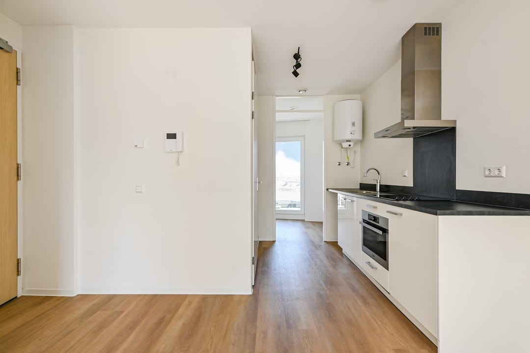 Photo 11 of Korbootstraat 43-N