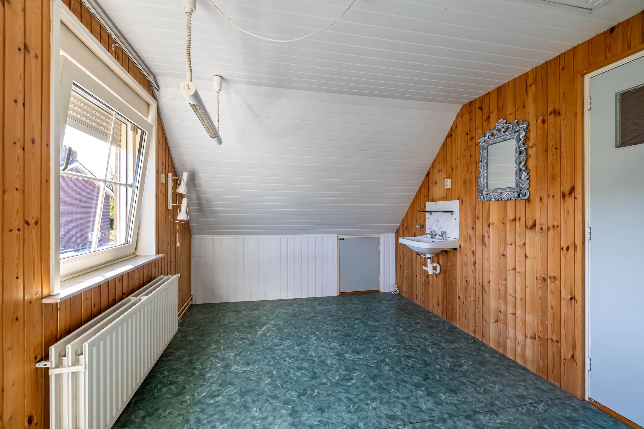 Foto 30 van Varenstraat 1