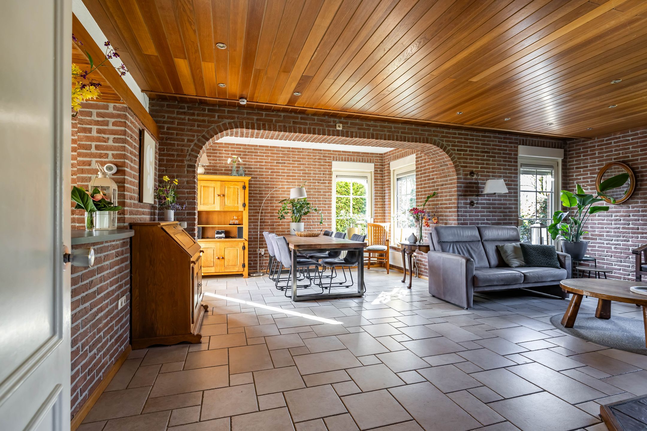 Foto 15 van Varenstraat 1