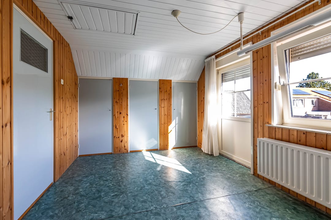 Foto 31 van Varenstraat 1