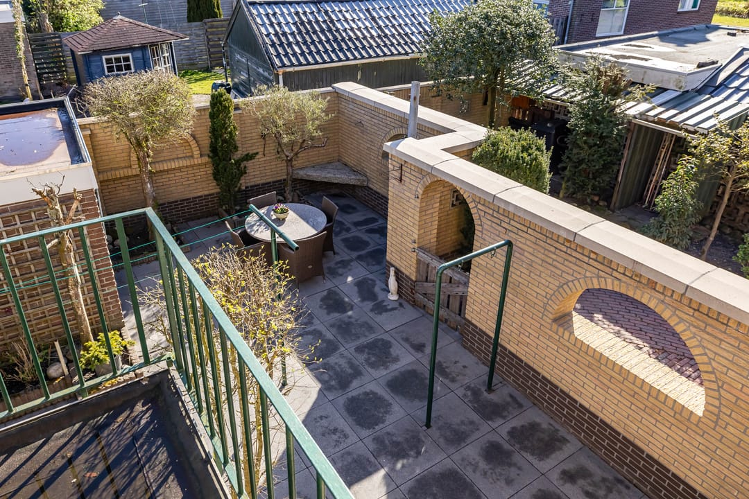 Foto 32 van Varenstraat 1