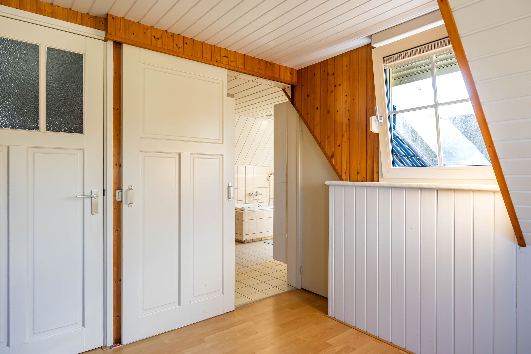 Foto 36 van Varenstraat 1