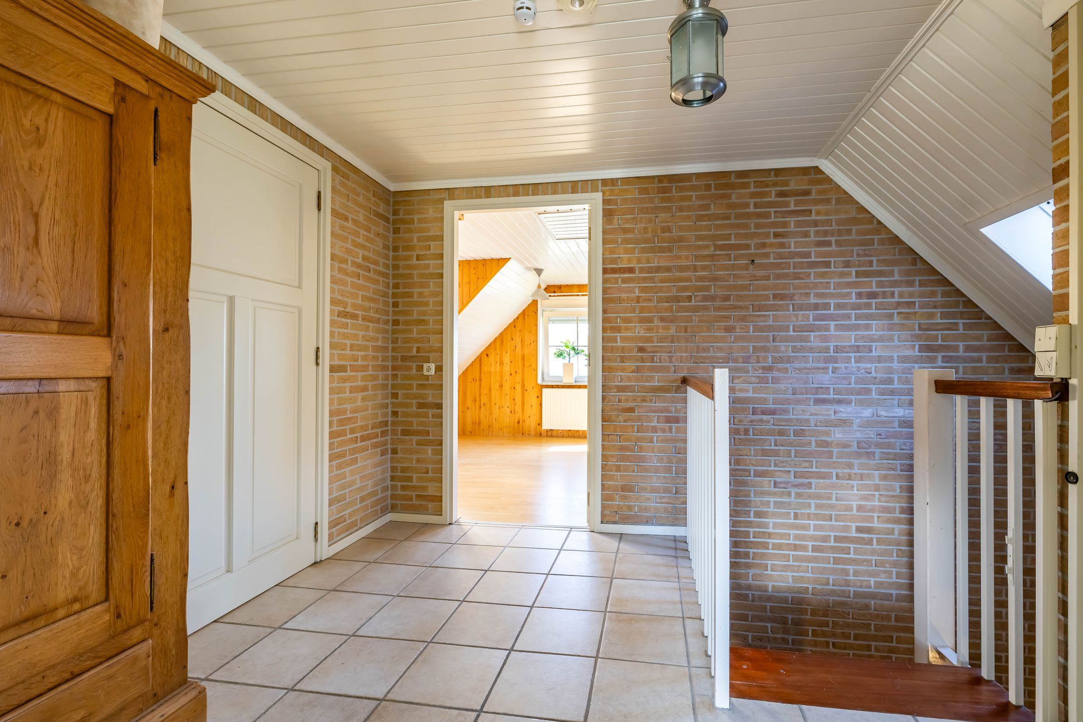 Foto 33 van Varenstraat 1