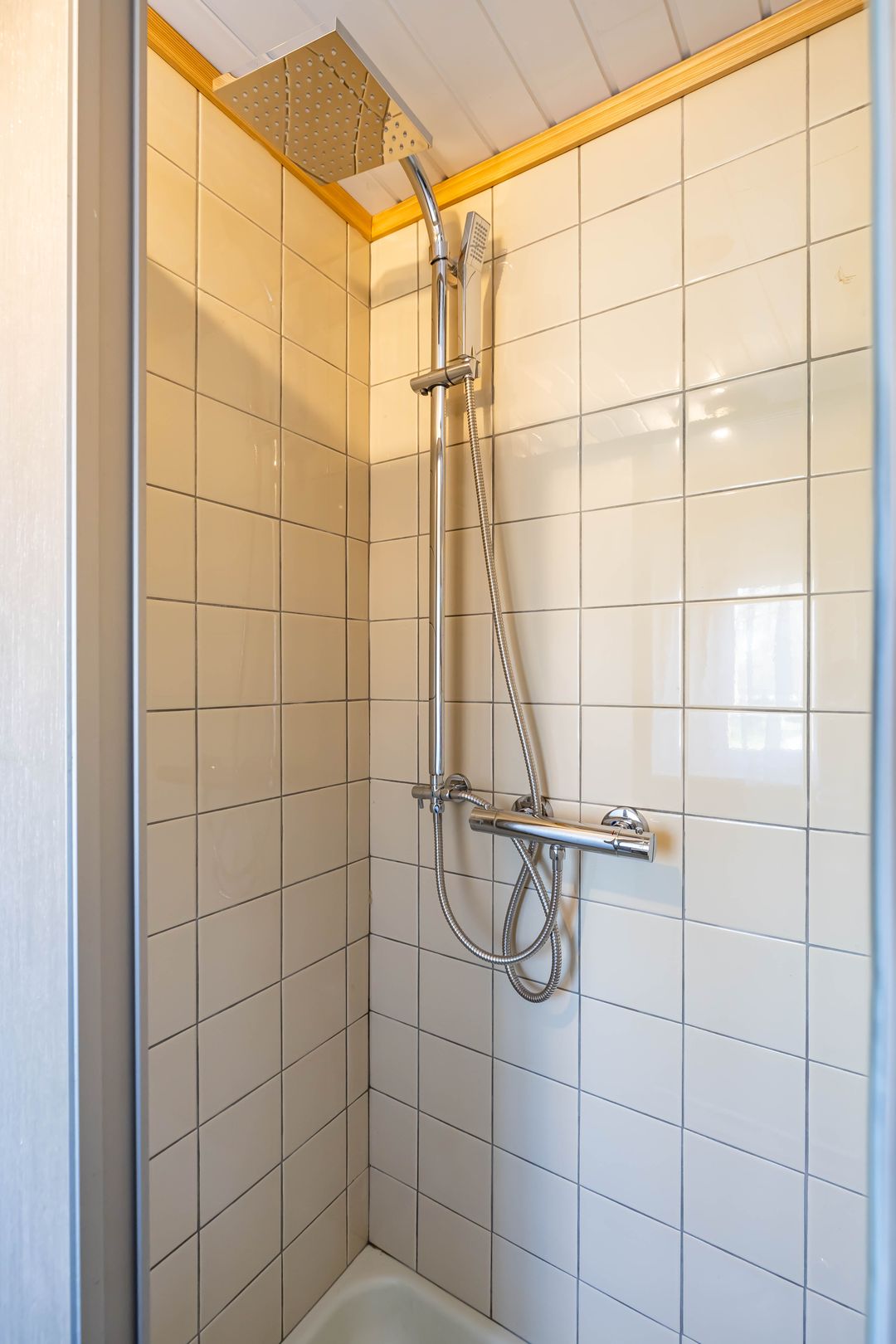 Foto 53 van Varenstraat 1