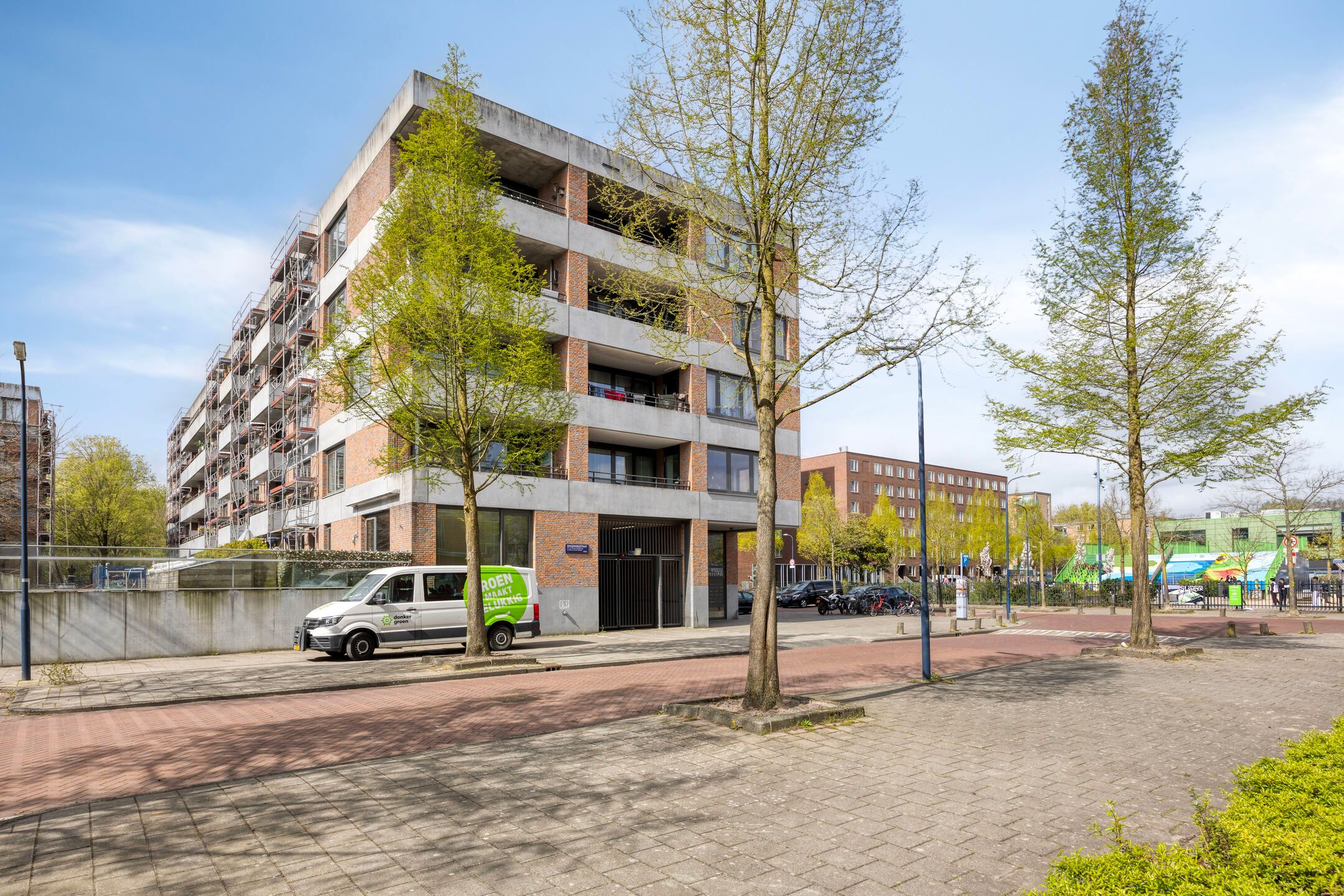 Spacious 3-room apartment with balcony and parking in Amsterdam West — 42