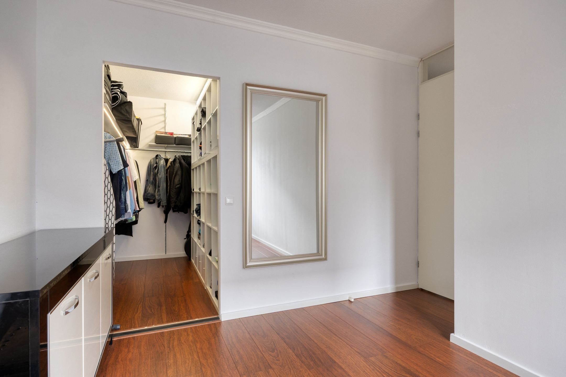 Spacious 3-room apartment with balcony and parking in Amsterdam West — 21