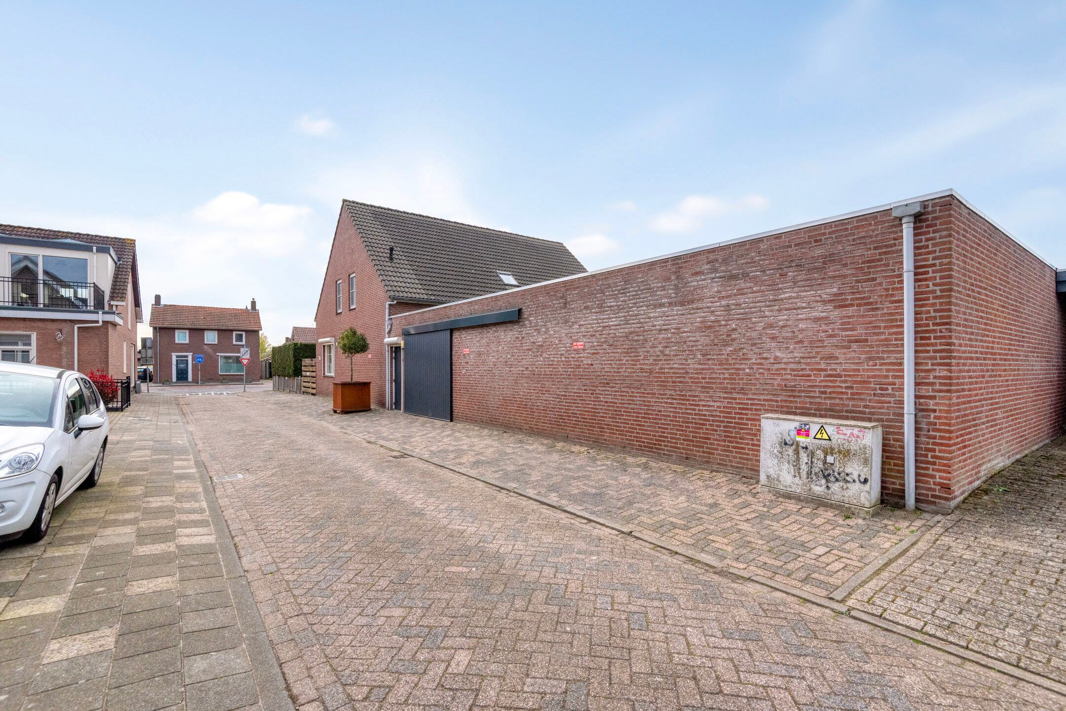 Photo 3 of Baarleseweg 29-A